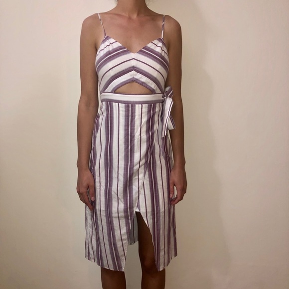NEW EXPRESS WHITE AND PURPLE LINEN SUMMER DRESS - Picture 1 of 3